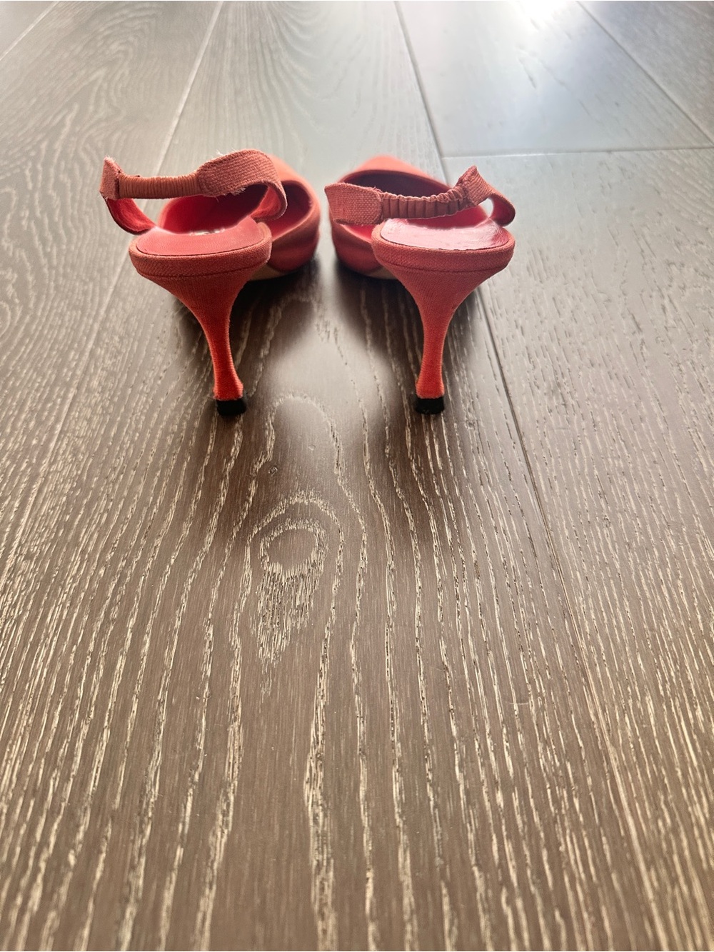 Manolo Blahnik Coral Slingback Pointed Toe Pumps - Picture 3 of 6